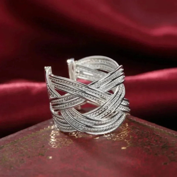 925 Sterling Silver Thick Wide Band Twist Criss Cross Ring - Picture 5 of 7